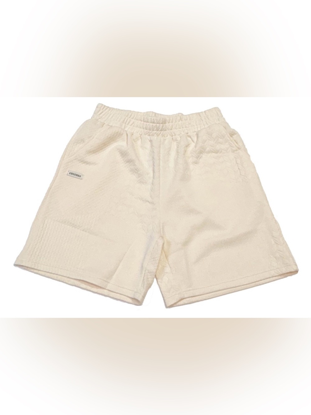 Rare Common Jacquard Button Short Set

Style# RCT-2506

Color: Off White - Picture 3 of 6